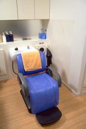 浅草の和テイストの美容院が素敵